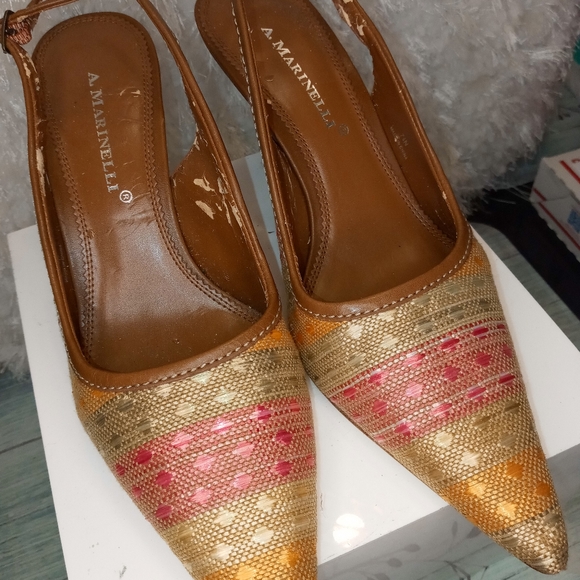 Shoes - Picture 5 of 10